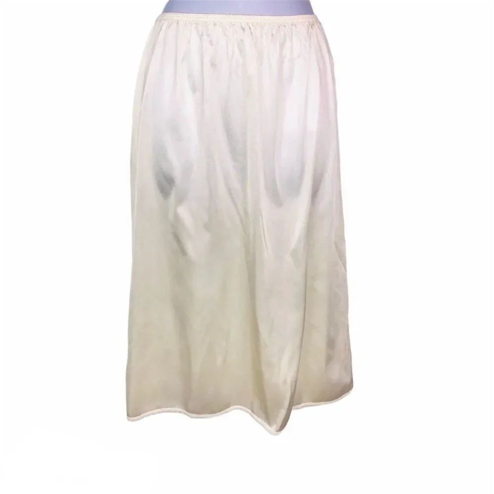 Vintage 80s Womens S Ivory Half Slip Lace Trim Elastic Back Slit